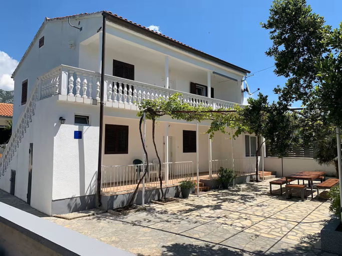 Building design 5, Apartment Near Paklenica1, Starigrad