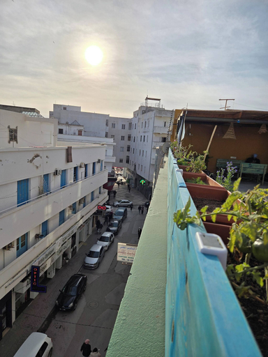 Balcony 2, Cozy 1-bedroom Apartment in Sousse With Outdoor Kitchen and Balcony, Sousse Médina