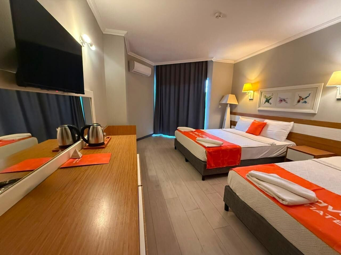 Bedroom 2, Anita Matiate Hotel, Antalya