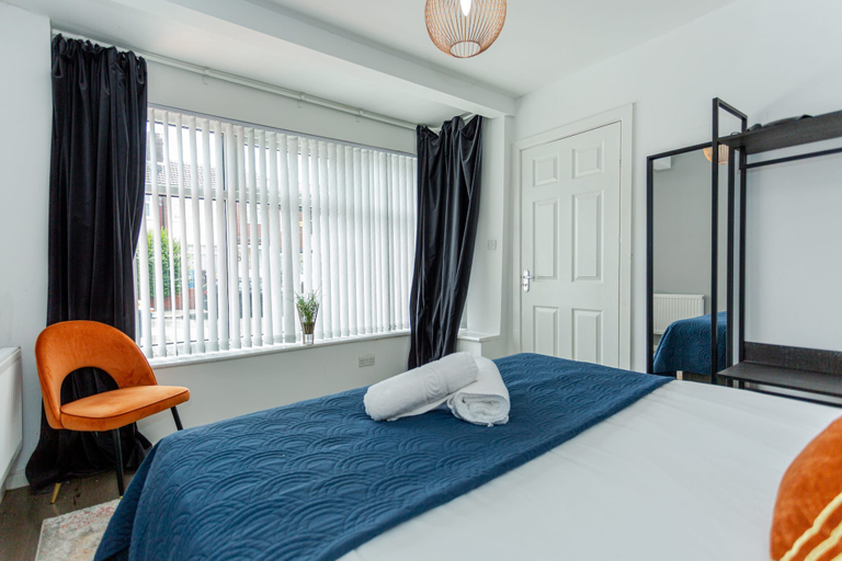 Room 2, Family Haven 5 min to City Centre 2 Free Parking, Manchester