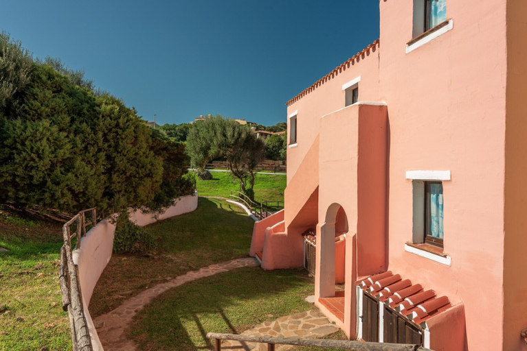 Property grounds 5, Charming Sea & Villas Villa No2086, Sassari