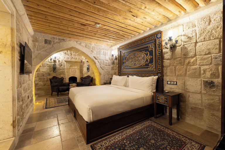 Bedroom 4, Elika Cave Suites Cappadocia, Curio Collection by Hilton, Ürgüp