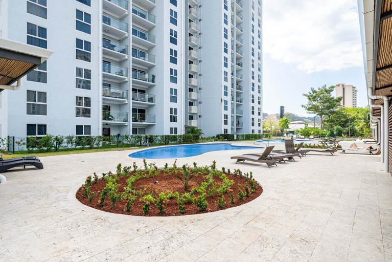 Pool 3, Coastal Art Condo Near Jacó Beach, Garabito