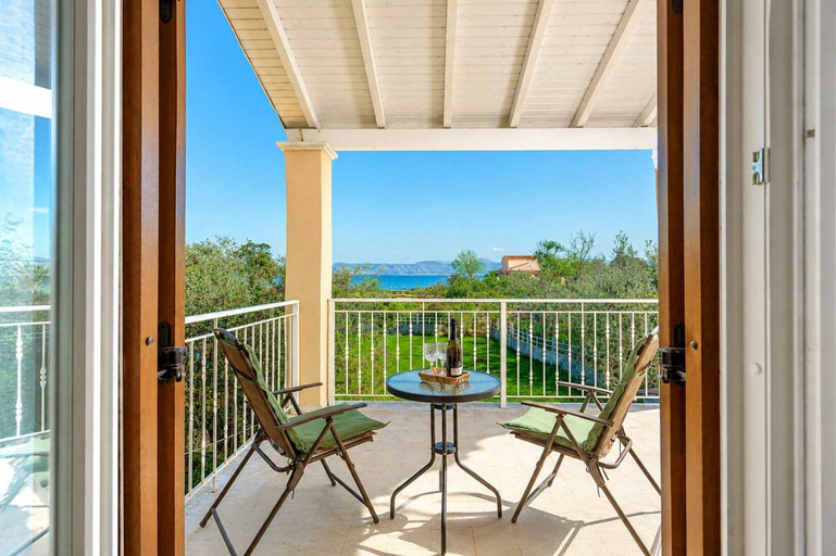 Room 4, Nafsika Family House - Sea View Getaway in Corfu, Ionian Islands