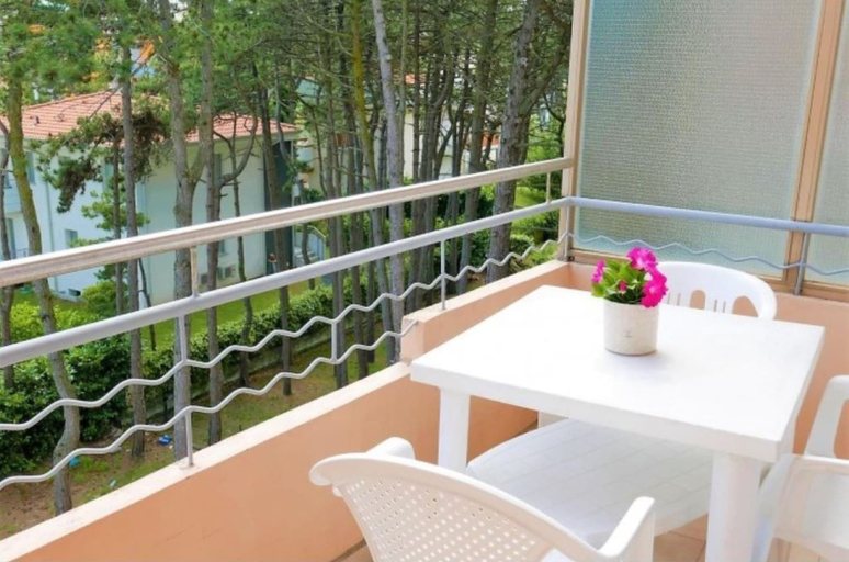 Balcony 4, Modern Flat in a Convenient Area, Venezia