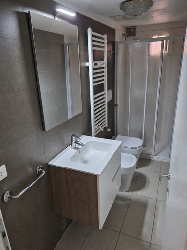 Bathroom, Cannaregio Canal View - Marco Polo by Wonderful Italy, Venezia