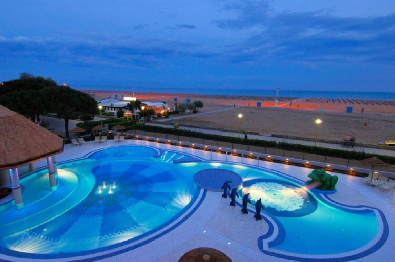 Pool 5, Flat With a Spacious Sunny Terrace - Beahost, Venezia