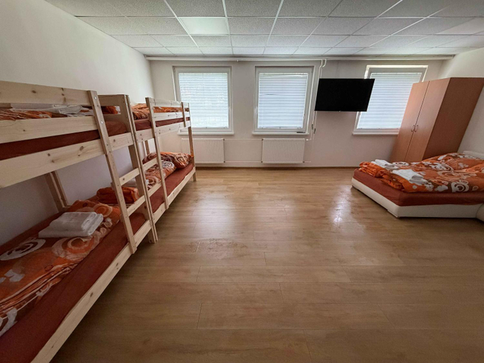 Bedroom 2, Ubytovani ProDante, Ostrava