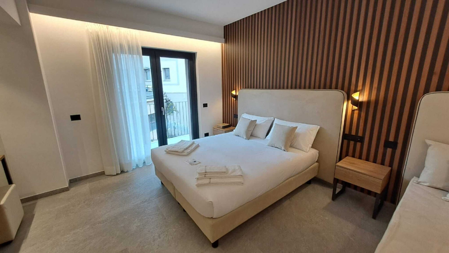 Room 3, MOUNTAIN SUITE - Hotel Apartment, Sondrio