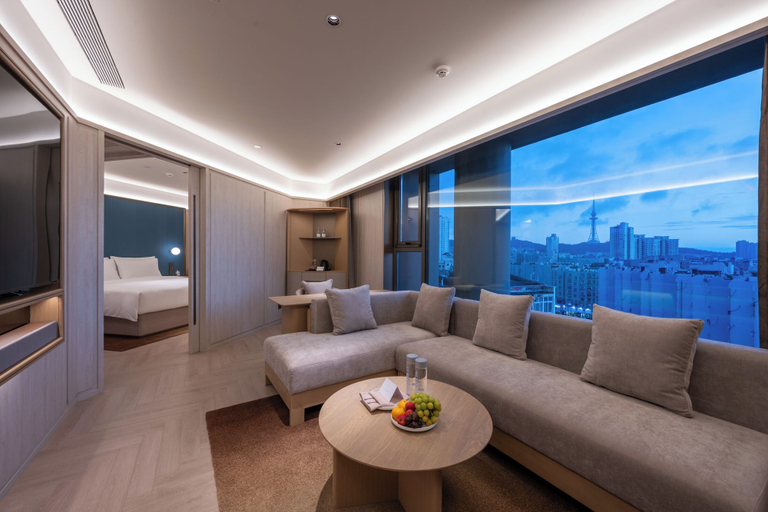 Room 2, Crystal Hotel Qingdao Yan an 3rd Rd, Qingdao