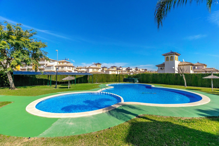 Others 3, Getaway in Playa Golf II, Alicante