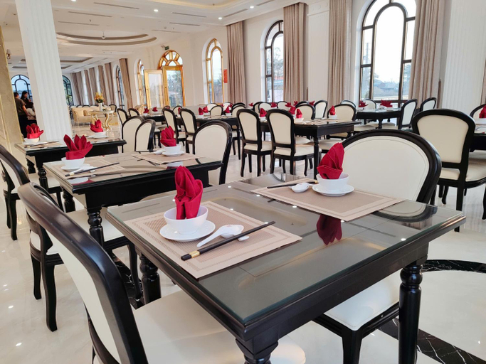 Restaurant 5, Khách sạn SEDONA Việt Yên, Việt Yên
