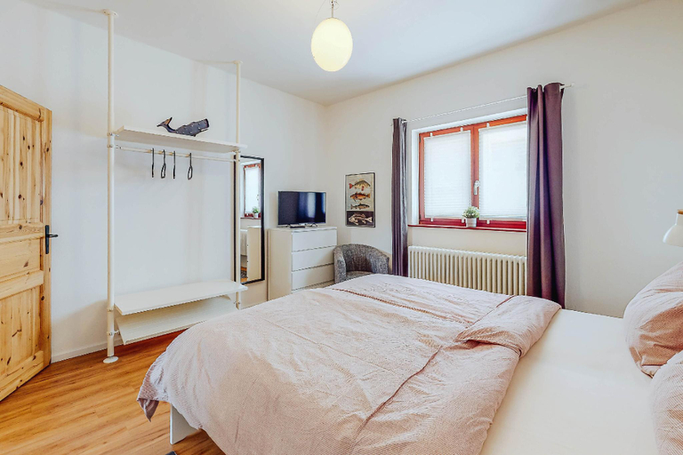 Bedroom 4, Apartments Kassebohmer Weg, Rostock