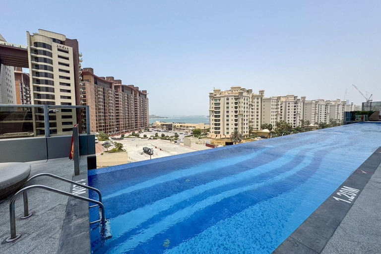 Sport & Beauty 2, The Palm Tower - Sea View Studio, Palm Jumeirah, Dubai