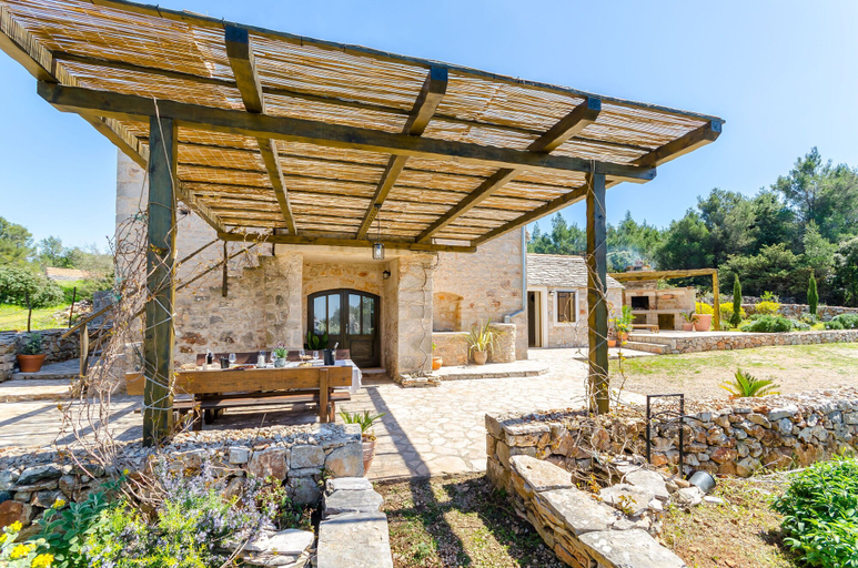 Terrace/patio 4, House Bilusic, Jelsa