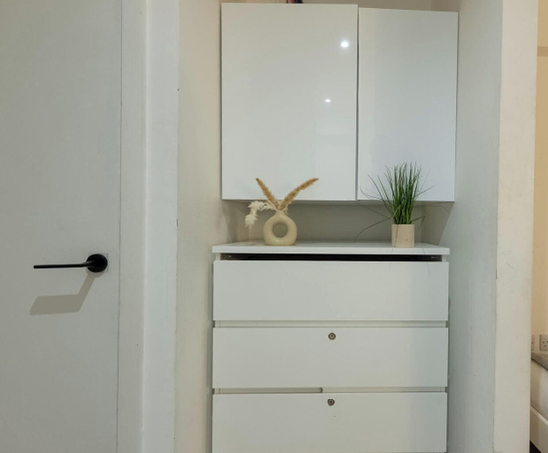 Interior 3, Sky Duplex-balcony-roof Terrace-parking, Manchester
