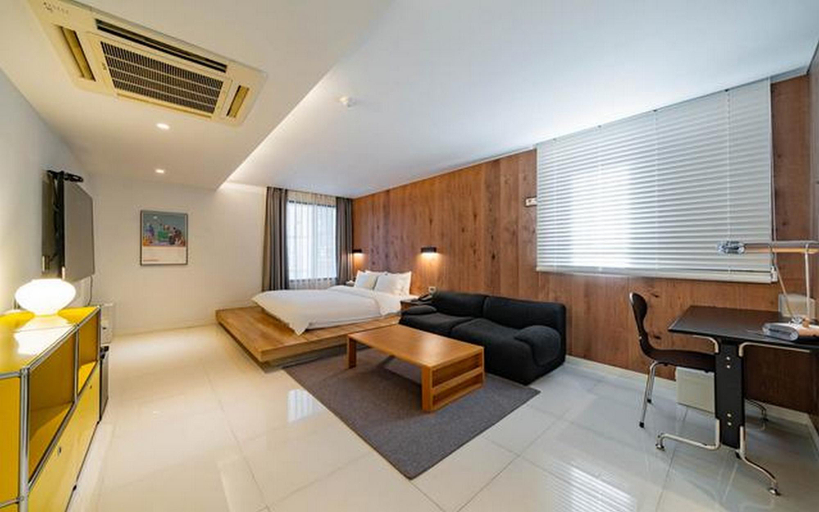 Bedroom 3, Ulsan Seongnamdong Hue, Jung