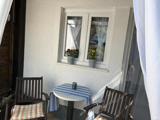 Terrace/patio 4, Apartments Angels Anna i Marlen, Pula