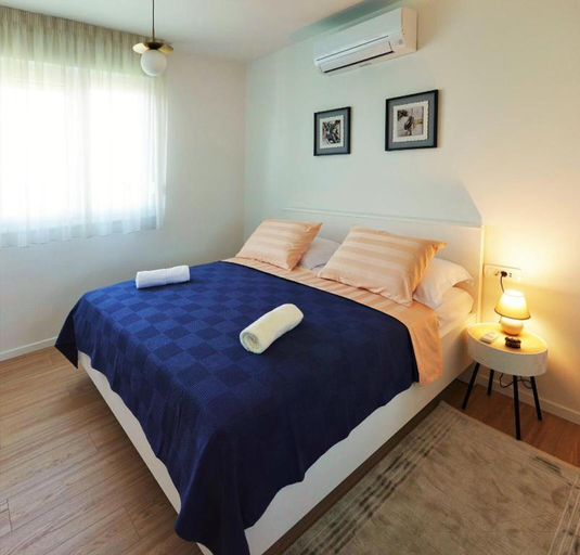 Room 3, Apartment City View, Split