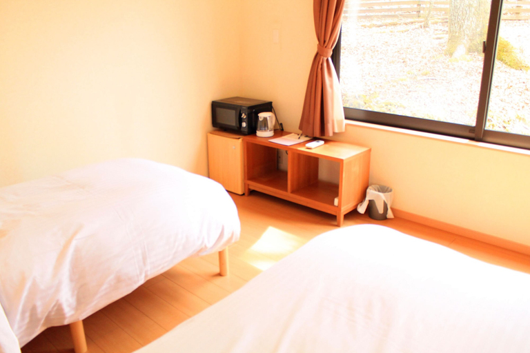 Room 4, Villa Lumière, Yamanakako
