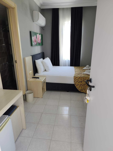Bedroom 3, Side Linda Beach Hotel, Manavgat