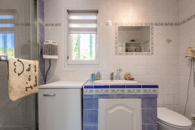 Bathroom 3, Villa Chrisama, Var