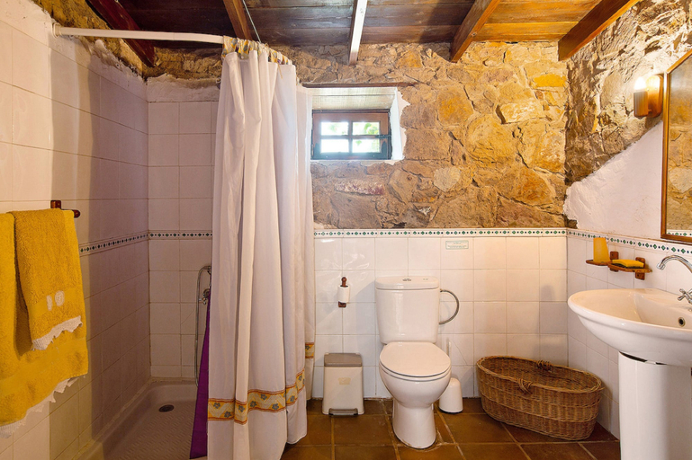 Bathroom 5, Rural House Pepita la de las flores, Las Palmas