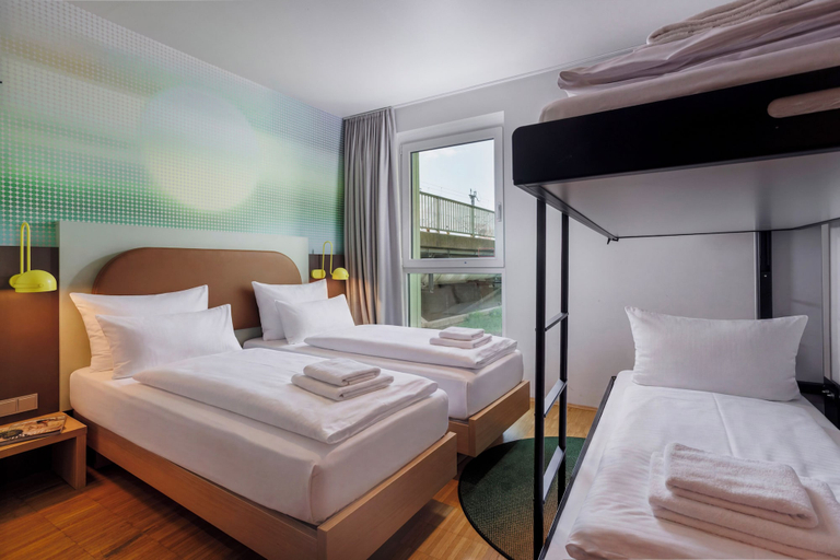 Bedroom 5, LyvInn Hotel Frankfurt, Frankfurt am Main