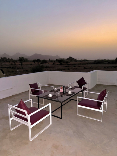 Outdoor dining 3, Jawai Mount Town, Pali
