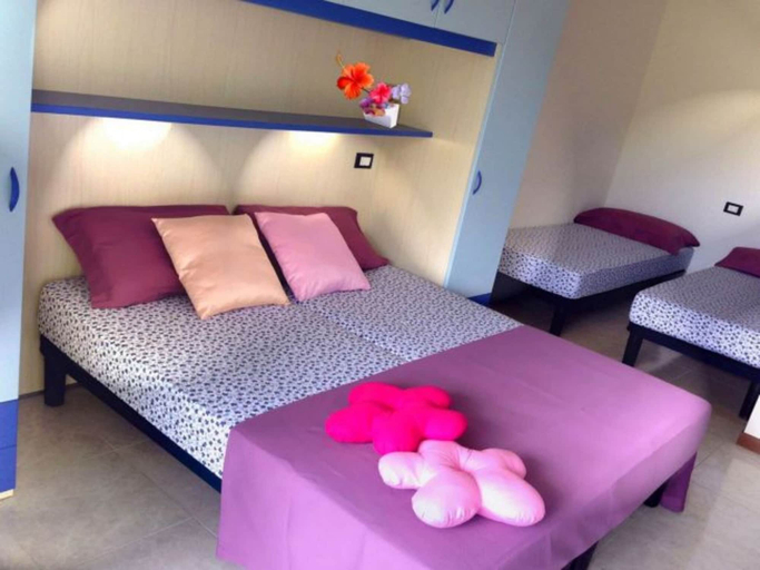 Room, Family Friendly Getaway With Pool-beahost, Venezia