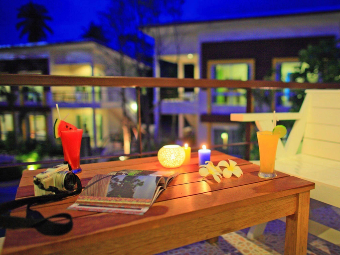 Food & Drinks 5, The One Cozy Vacation Residence, Phuket Island