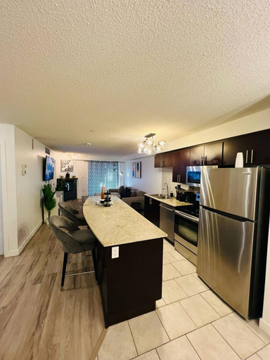 Interior 3, Modern Comfort in Edmonton's Heart, 2 Bedroom Apartment, Division No. 11