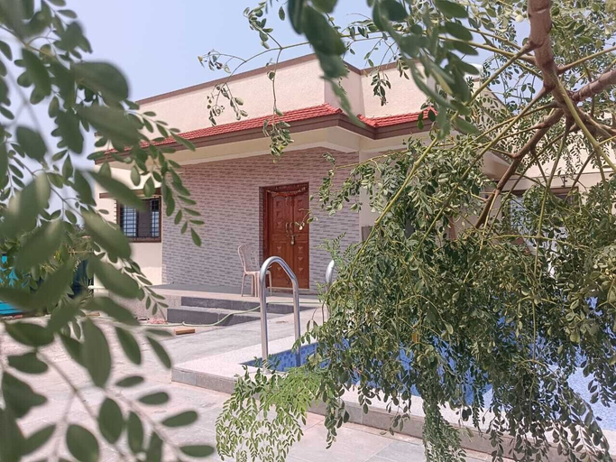Pool, Coastal Stay, Raigarh