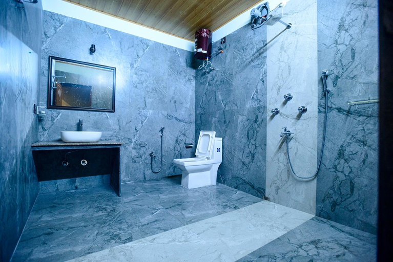 Bathroom 3, Villa De Hollong, Alipurduar