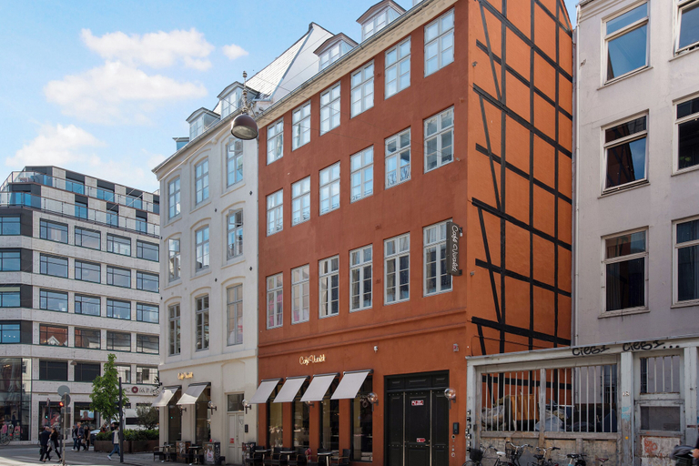 Others 2, Regent 2- Stylish 1-bed in Central Copenhagen, Copenhagen