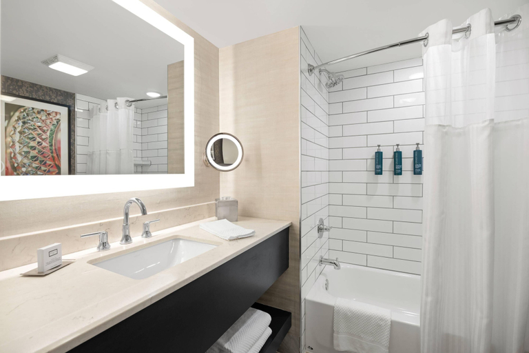 Bathroom 5, Radisson Hotel Corning, Steuben