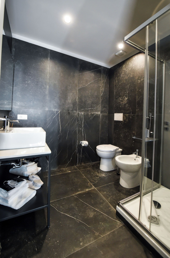 Bathroom 5, Alba Rosa Rooms, Roma