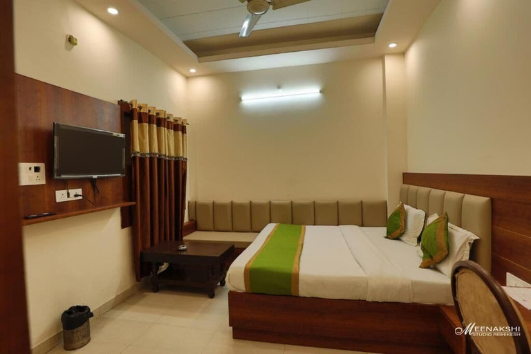 Bedroom 4, Hotel Haridev, Hardwar