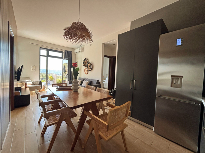 Dining room 5, Superior 3-bedroom Villa Cassiope With Private Pool and Breathtaking Sea Views, Thessaly