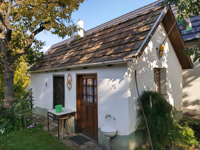 Others 2, Room-rustic Charm - two Bedroom Suite 86, Tata