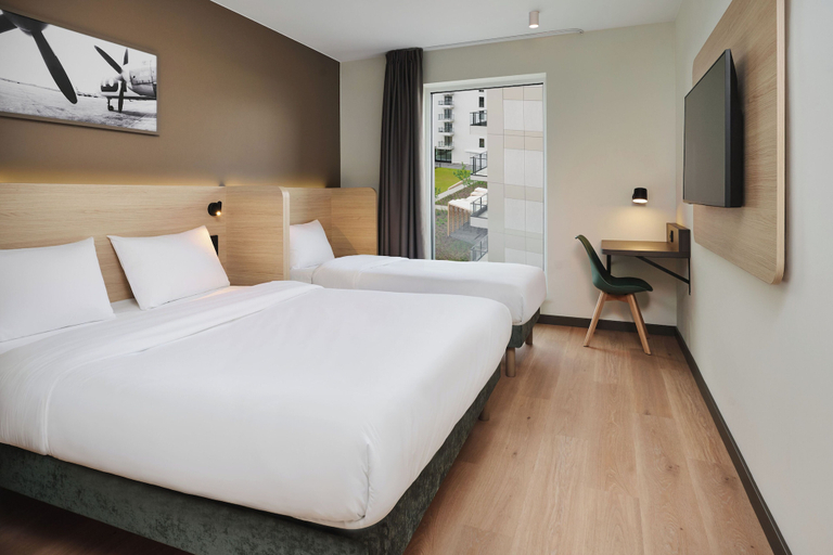 Room 5, Premiere Classe Warsaw Airport, Warsaw