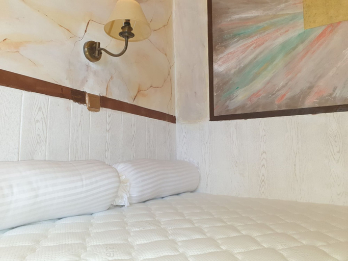 Others 3, Room-spacious Room in Creta for 3 People, Crete