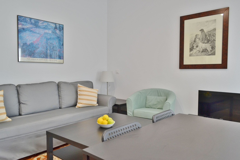 Others 3, Apartamentos Cruz Conde, Córdoba