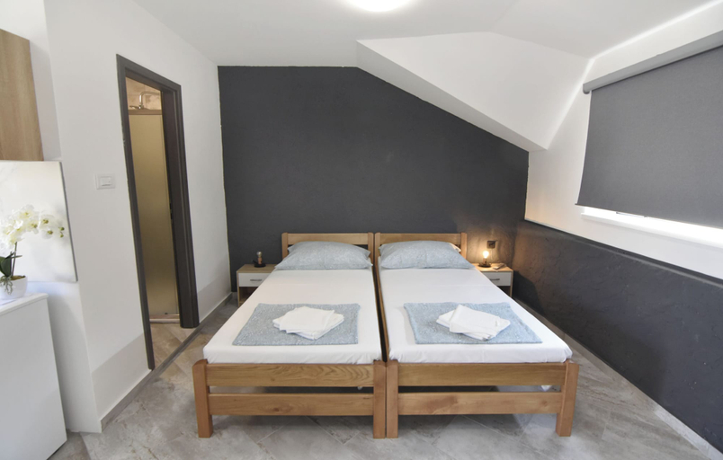 Room 5, Cozy Holiday Flat for two, Buje