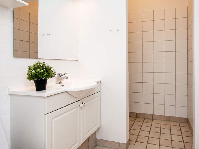 Bathroom 4, 4 star holiday home in Aabenraa, Aabenraa