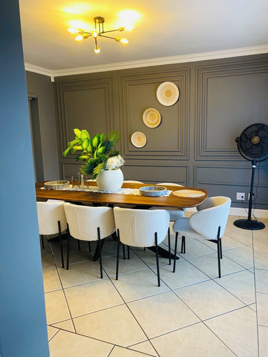 Food & Drinks, Or Tambo Airport Holiday Home, Ekurhuleni