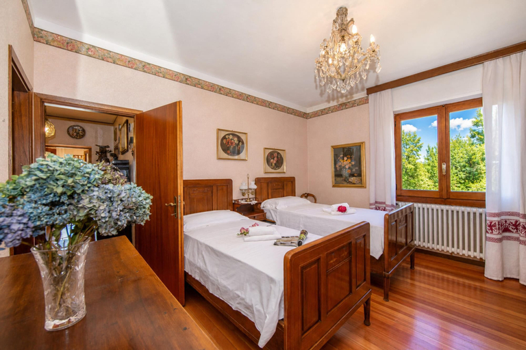 Bedroom 3, Villa La Verbanina Private Garden, Verbano-Cusio-Ossola