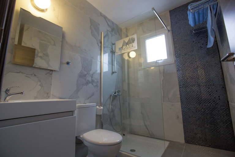 Bathroom 5, Ayia Napa Holiday Apartment So10