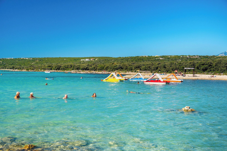 Beach 5, Floral Apartments Yazzy 2, Novalja