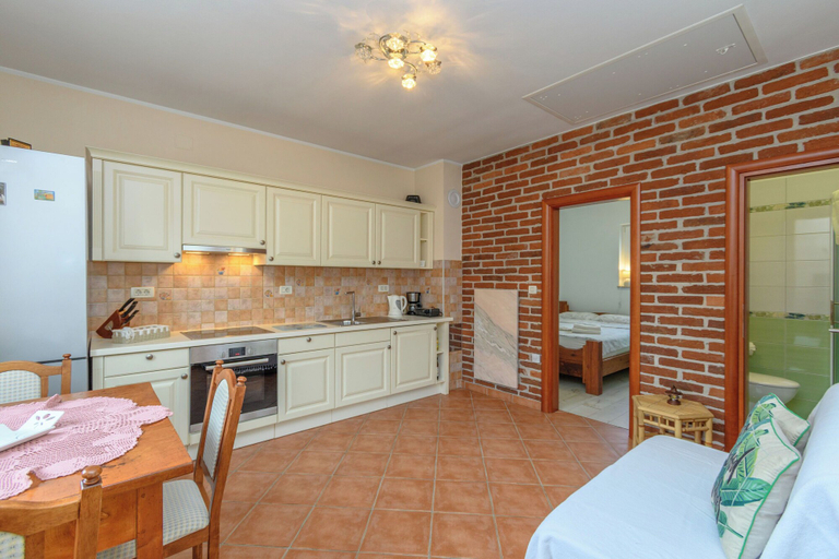 Private kitchen 4, House Holiday Home Zoe, Kraljevica